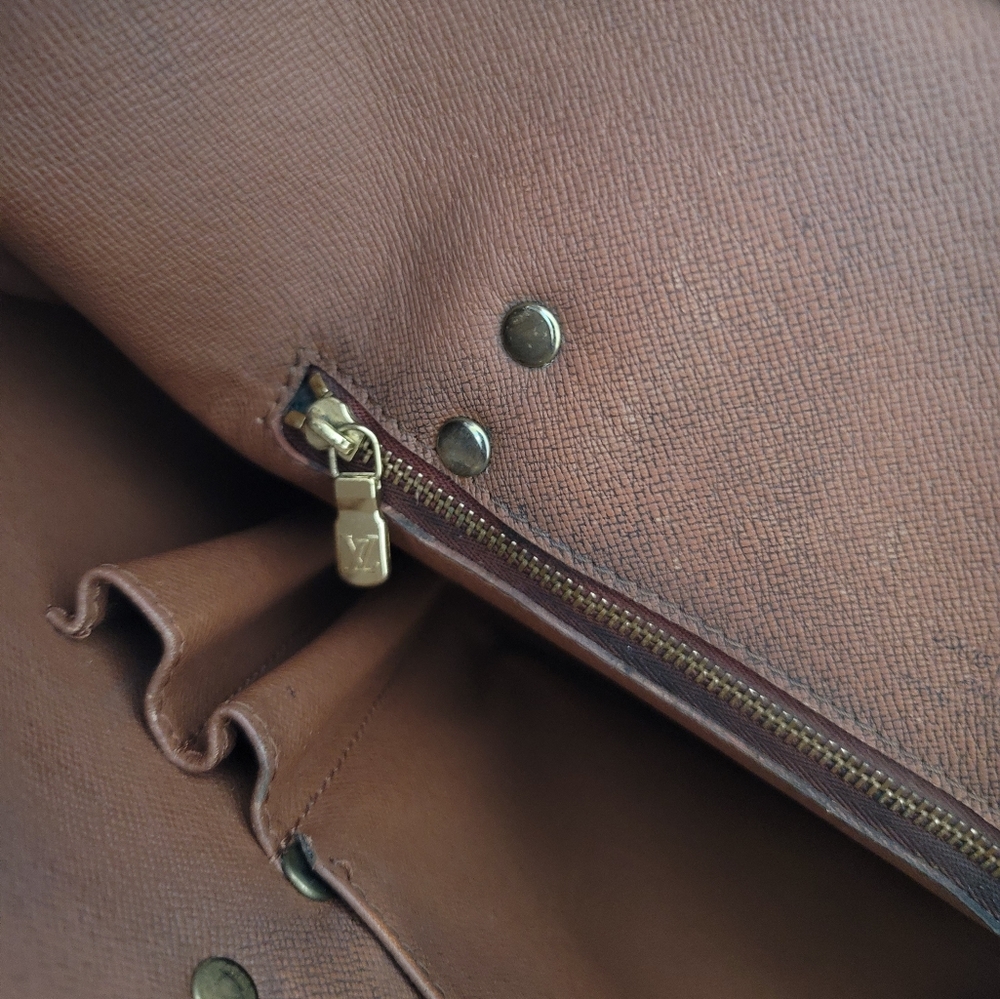 Louis Vuitton - Vintage Boho Bags restyled Shoulder Bag/NEEDS NEW STRAPS!!!!!! - Picture 10 of 16